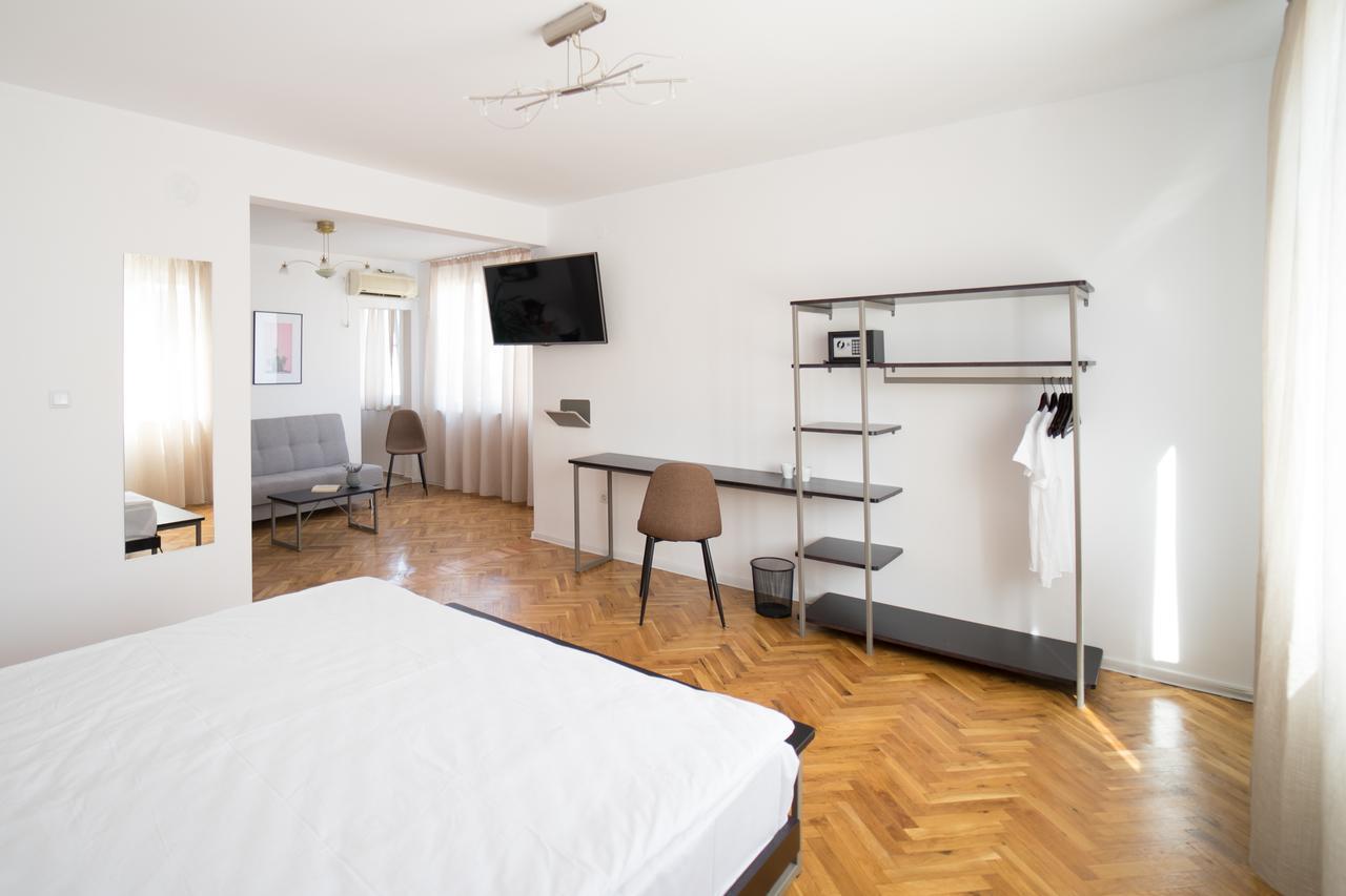 Hotel Mistral Nesebar Bagian luar foto